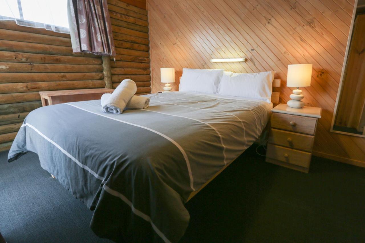 Lazy Acre Log Cabins Lakes Entrance Zewnętrze zdjęcie